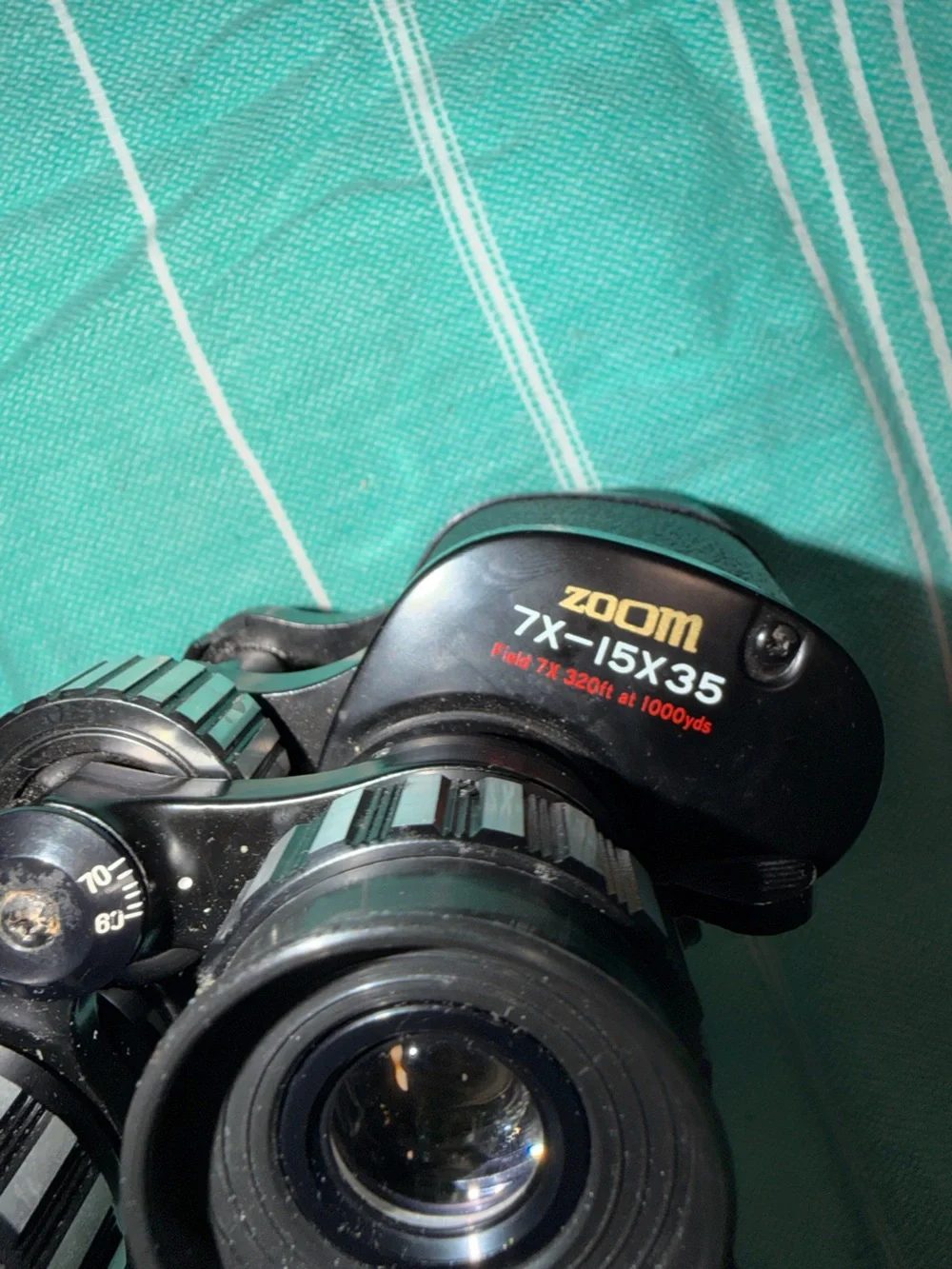 Vintage Black Compact Binoculars with Textured Grip - Outdoor Viewing